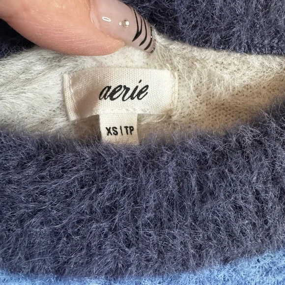 #308-AERIE Plush Colorblock Crewneck Sweater Blue/Yellow/White/Lgt.Blue XS - Picture 2 of 3